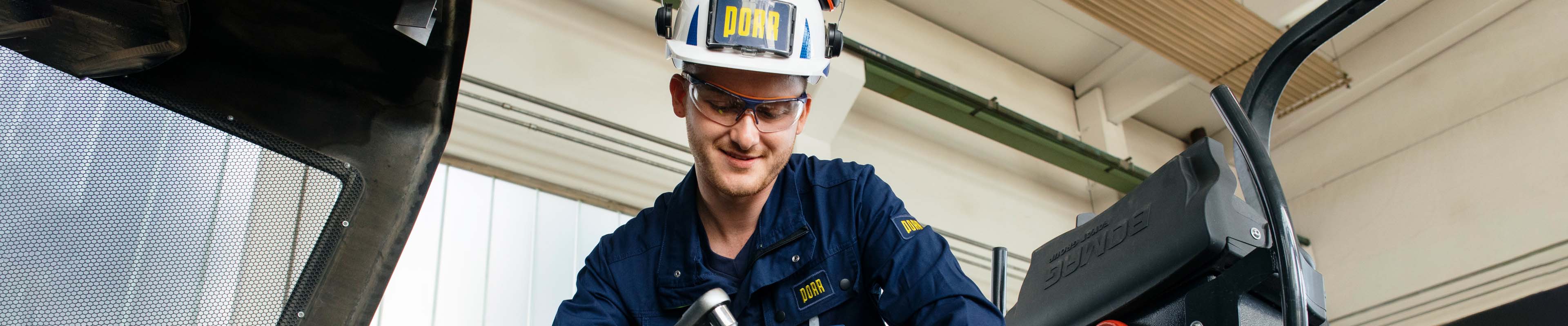 Azubi Land- und Baumaschinenmechatroniker