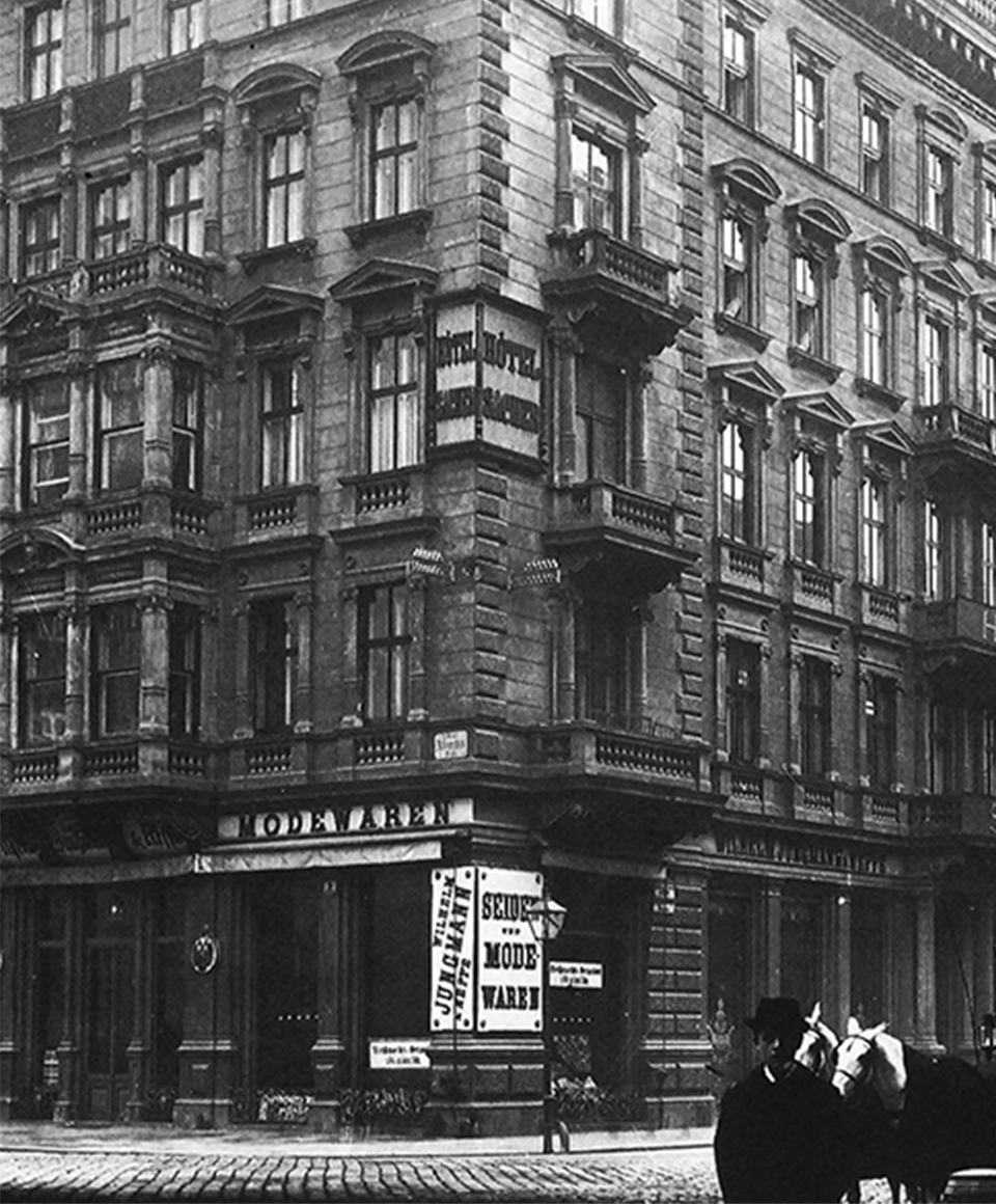 schwarz-weiß Foto von Gebäude